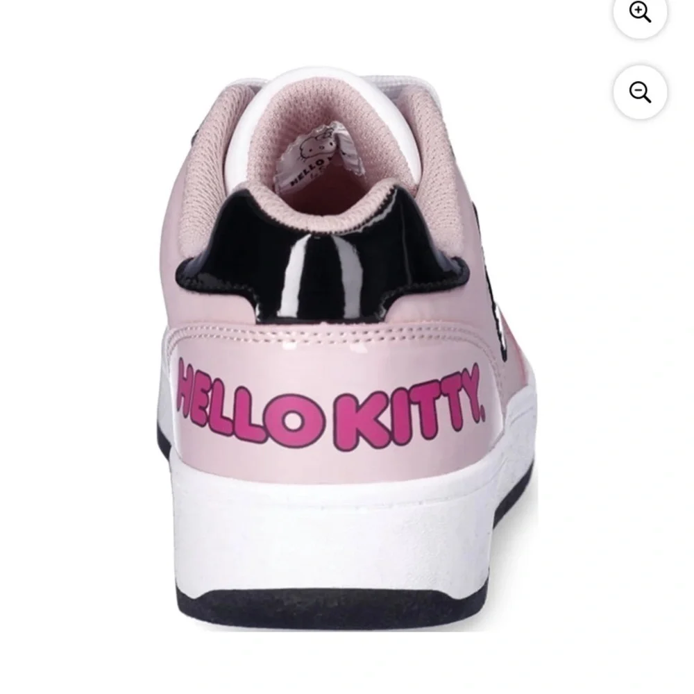 Hello Kitty Pink Low Top Sneakers NEW Sz 8 Shoes Women’s